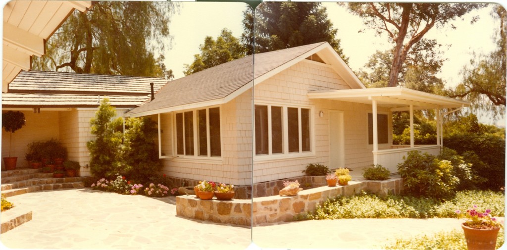 The original Pine Cottage (showing Krishnaji's sitting room) and part of the new addition with steps up to the front door. Copyright Mary Zimbalist.