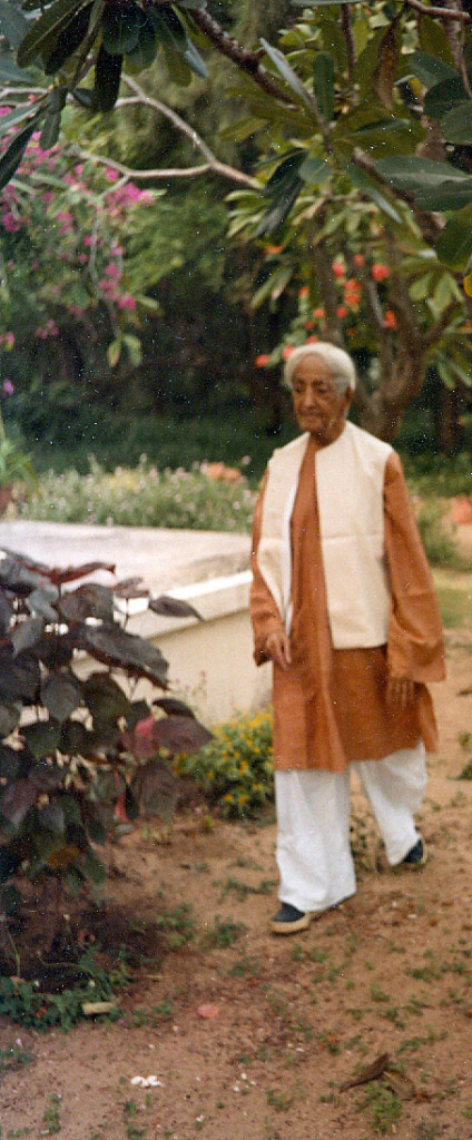 Krishnaji In Madras in 1984. Copyright Mary Zimbalist.